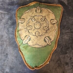 Game of Thrones - House Tyrel Sigil Throw Pillow - HBO